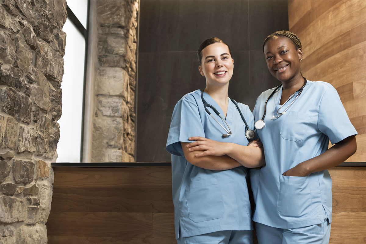 commskit-product-suite-internal-comms Healthcare workers waiting for their internal communications notice