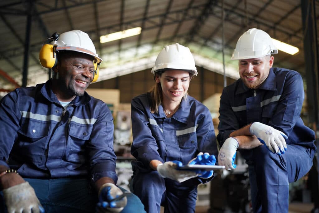 sustainability-communications-commskit-blog Frontline workers on site, representing sustainability communications reaching a mixed-access workforce